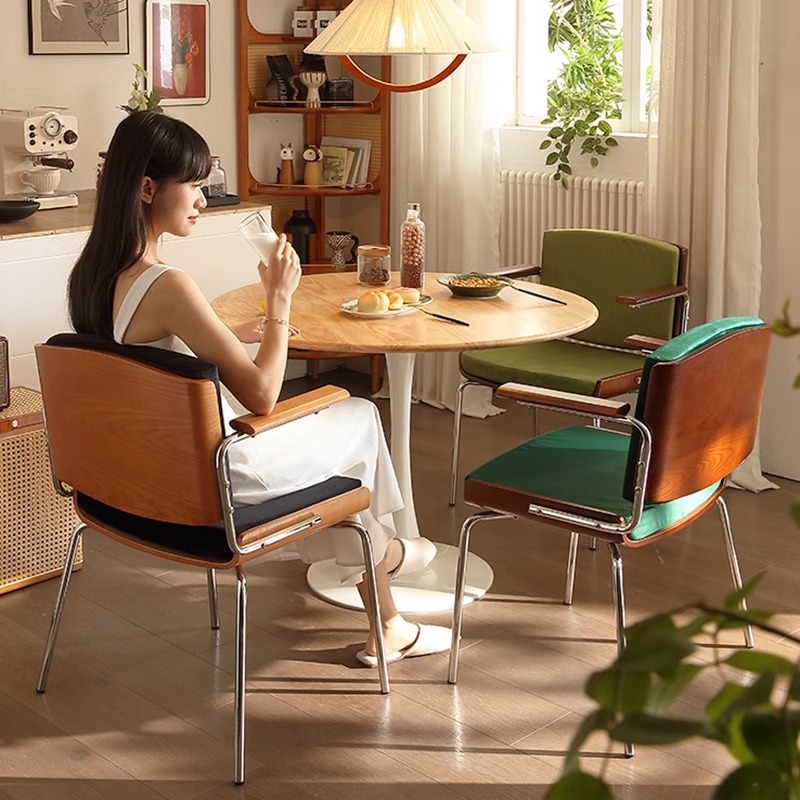 無垢材背もたれ付きダイニングチェアデスク化粧家具スツールシン - Office Furniture Second Hand のレビューと価格